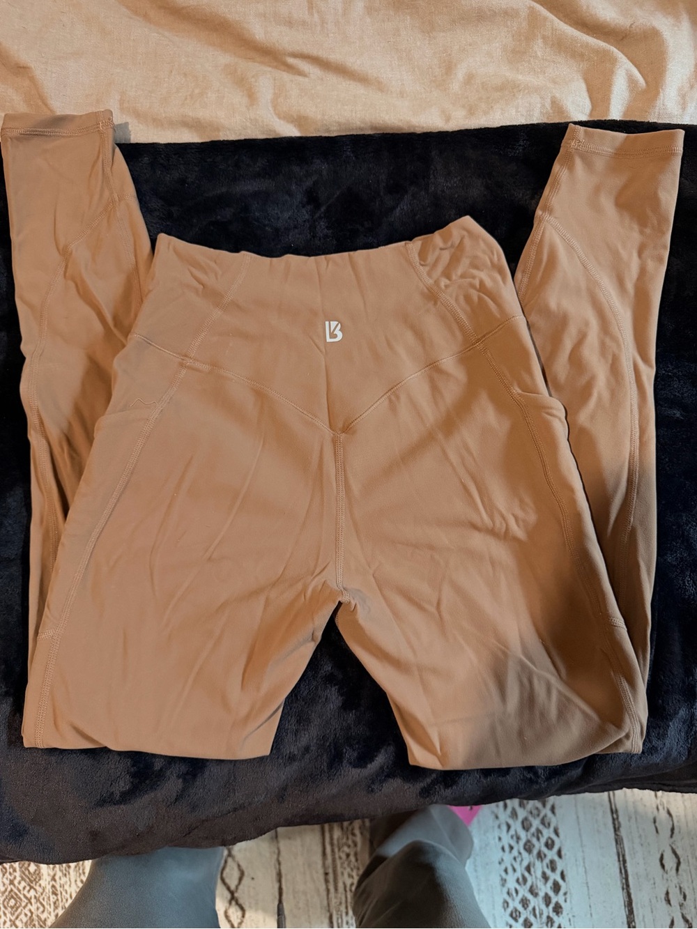 BuffBunny High-Waist Contour Pocket Leggings Cocoa